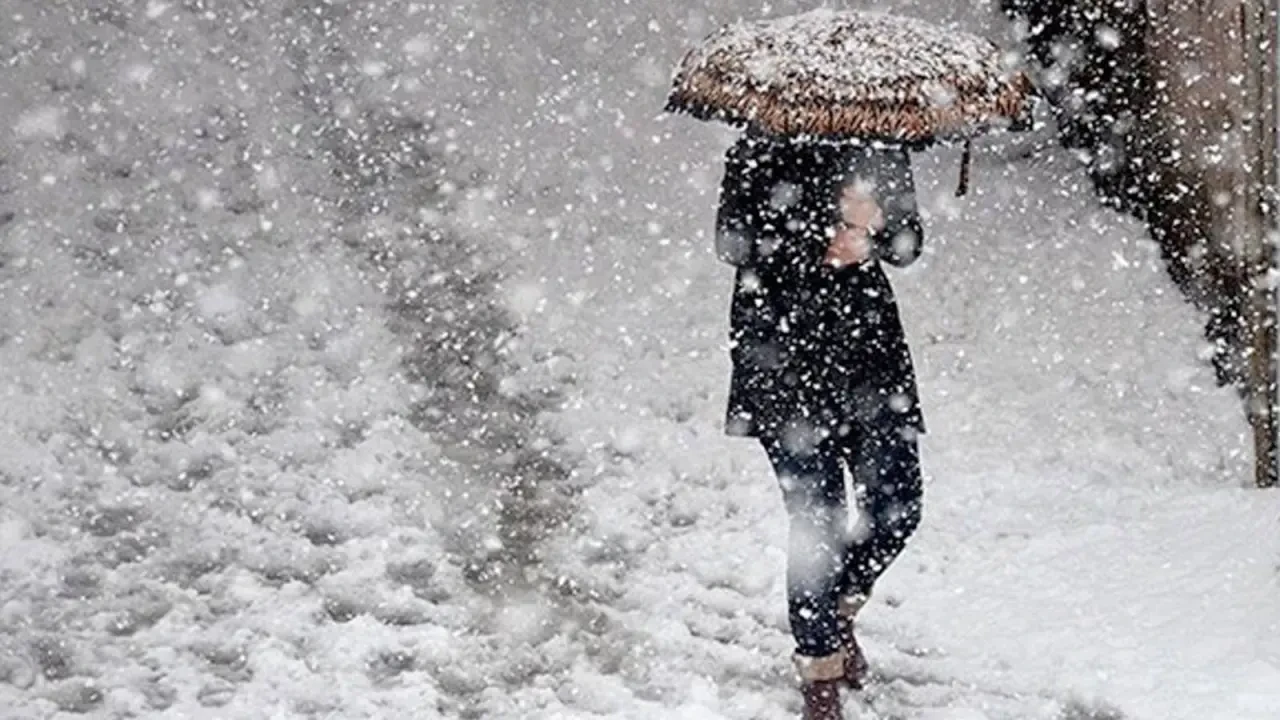 Meteoroloji'den gelen uyarıya göre, birçok ilimizde kar yağışı bekleniyor! Beyaz örtü lapa lapa yayılacak!