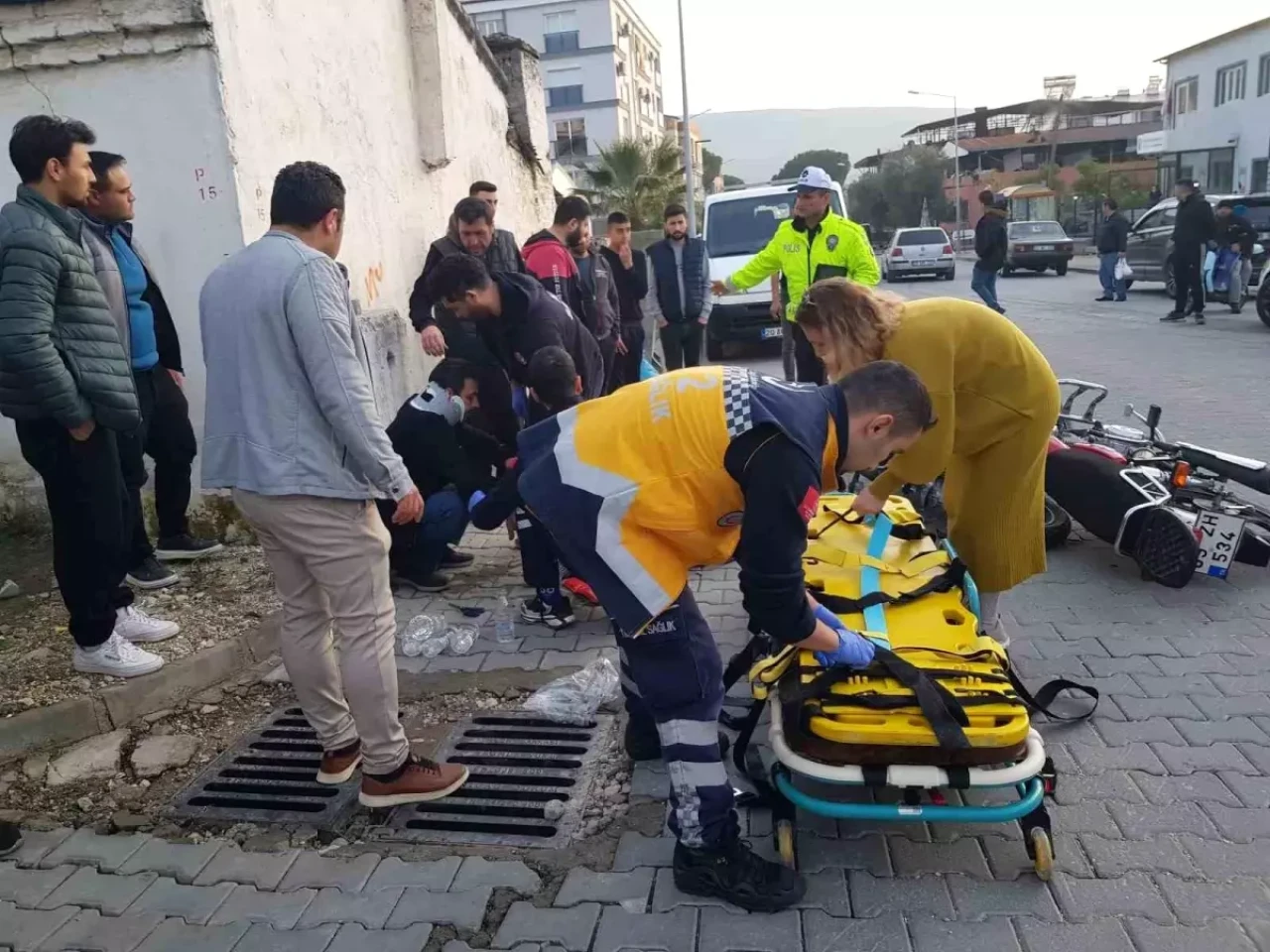 Buharkent'te Meydana Gelen Motosiklet Kazasında 2 Kişi Yaralandı!