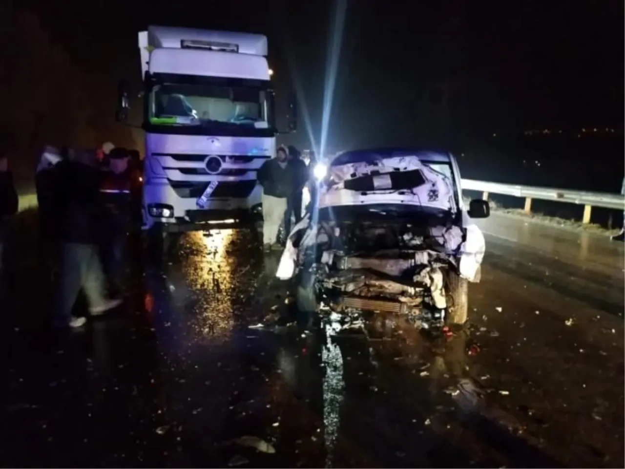 Sinop'ta Facia Trafik Kazasında: 2 Ölü, 2 Kişi Yaralı!