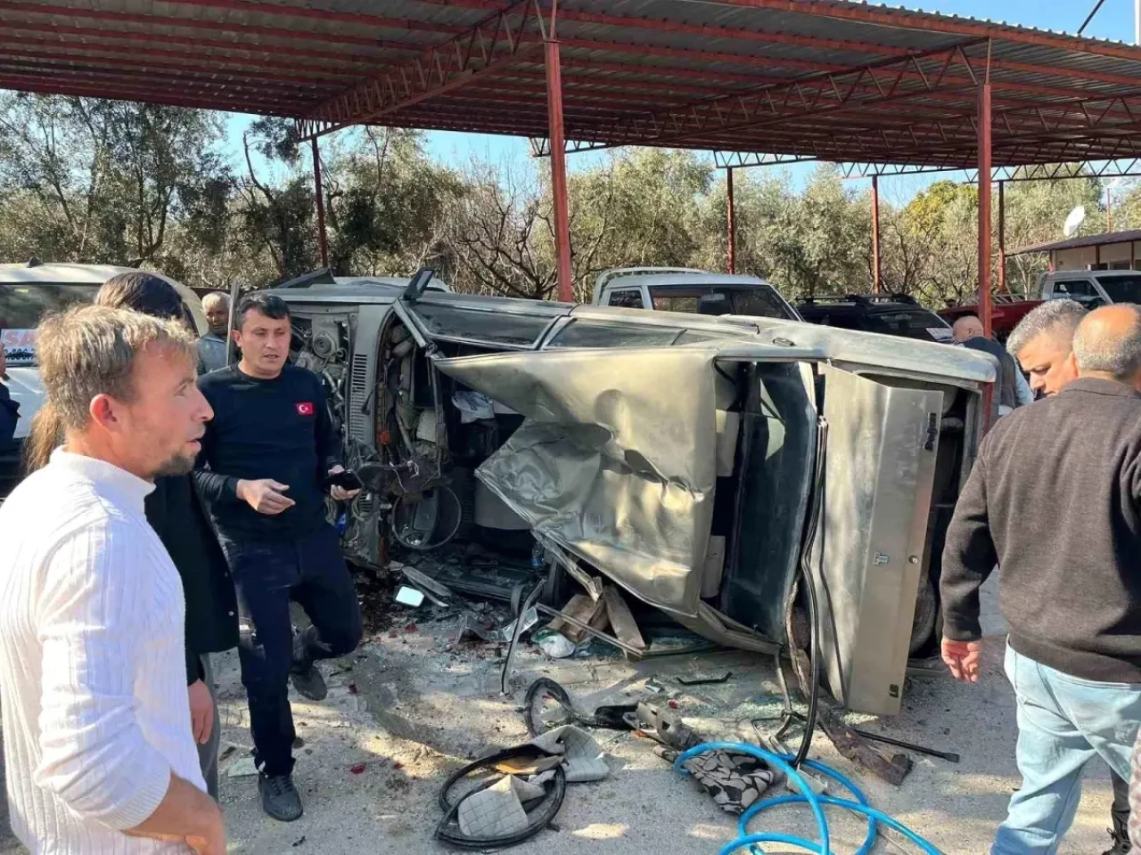 Mersin'de Trafik Kazası: Muhammet Aktaş Hayatını Kaybetti!