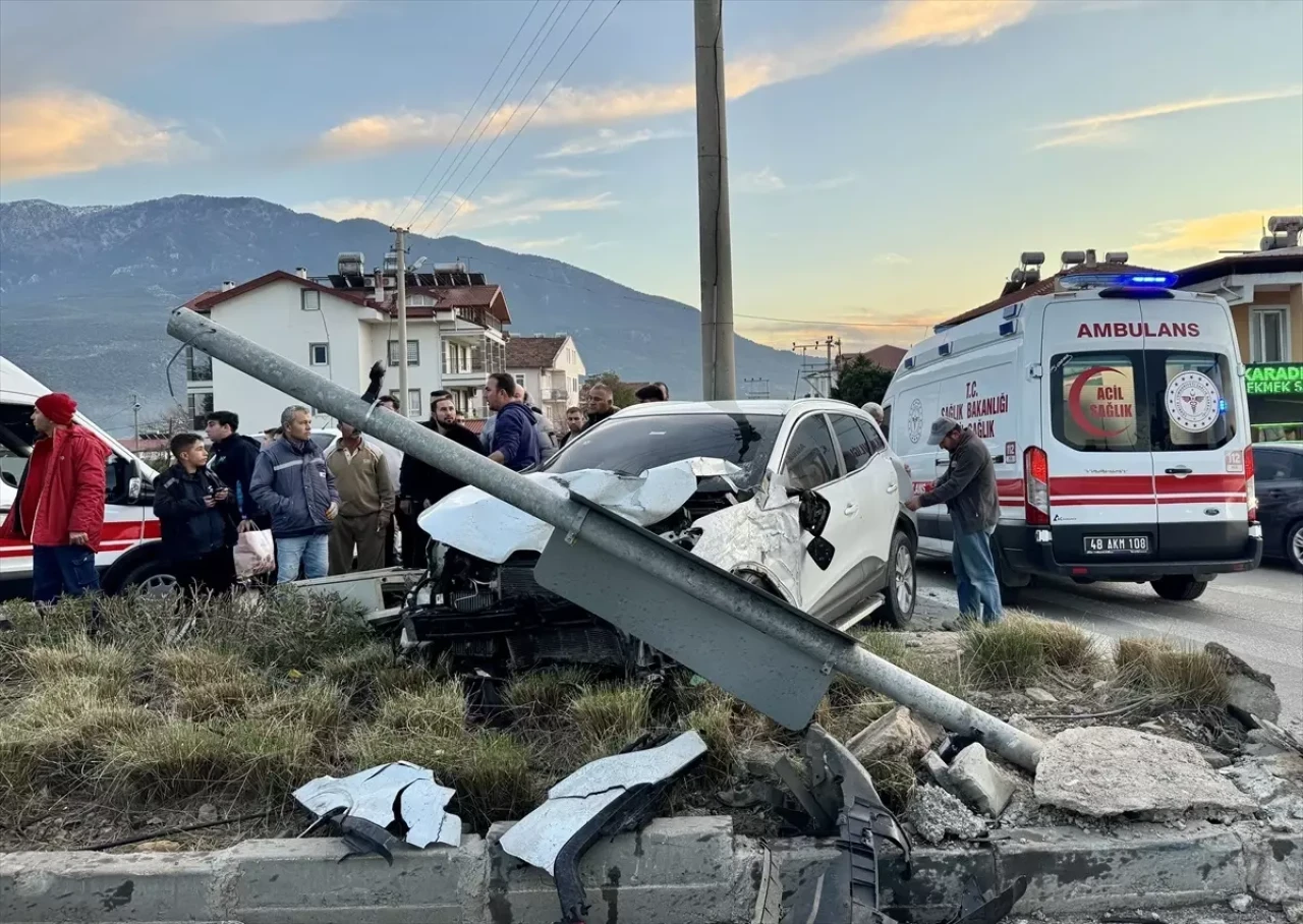 Fethiye'de Trafik Kazası: 6 Yaralı