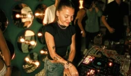 Ünlü DJ Meltem Hayırlı, Yepyeni İmza Mix'leriyle Kulakları Şenlendiriyor!