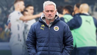 Fenerbahçe'de büyük sürpriz; Takımın yıldızı transfer için İngilterede