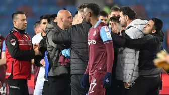 Trabzonspor ile Alanyaspor arasındaki maçta olaylar şaşkınlık yarattı!