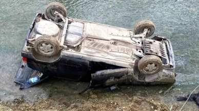 İzmit'te Alkollü Sürücü Dereye Uçtu, İddiaya Göre Kurtuldu!