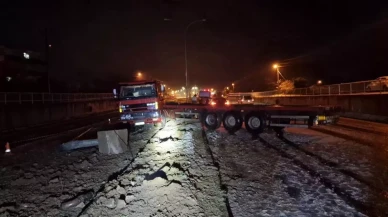 Kocaali'de Kar Yağışı Nedeniyle Trafik Kazası Tır Sürücüsü Yaralandı!