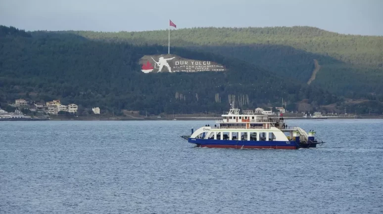 Bozcaada ve Gökçeada Arasındaki Feribot Seferleri Durduruldu!