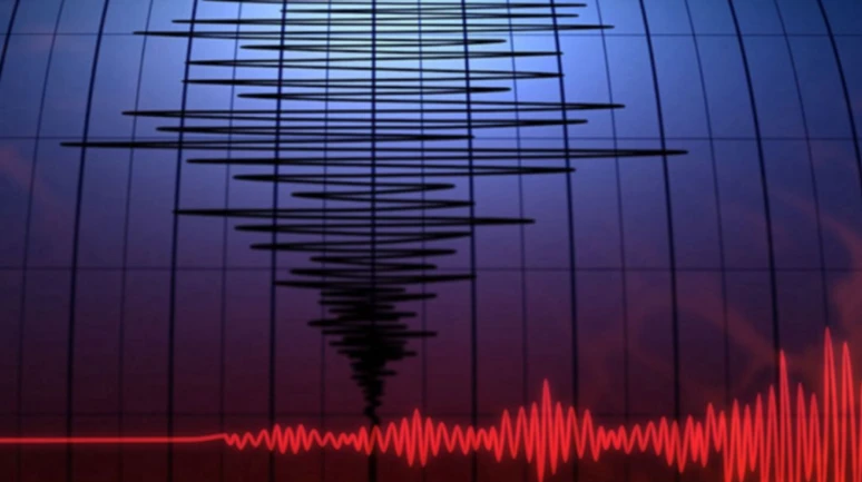 Çanakkale merkezli deprem, İzmir ve Balıkesir’de de hissedildi!